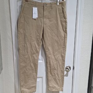 Lacoste NWT Chino Flat Front Men's Tan Pants Size 33x32